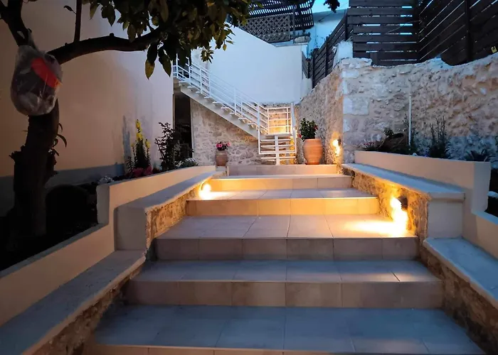 Kalomiris Avli Suite